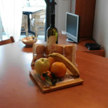Casa Vacanze Porto Aregai *